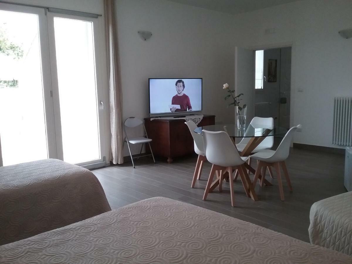 Li Curti B&B Melissano 외부 사진
